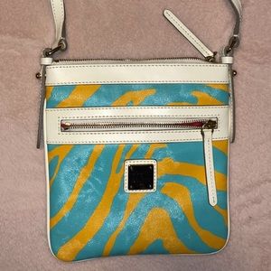 Dooney & Bourke purse